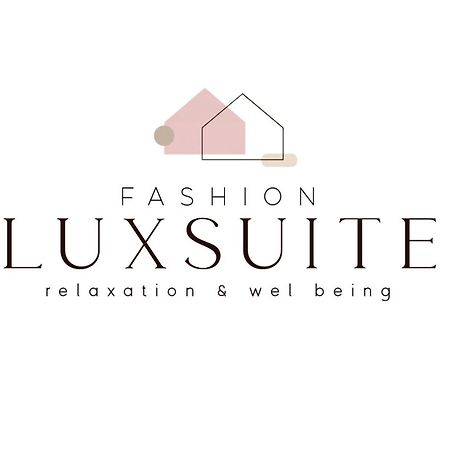 Lux Suite Taranto Exterior photo