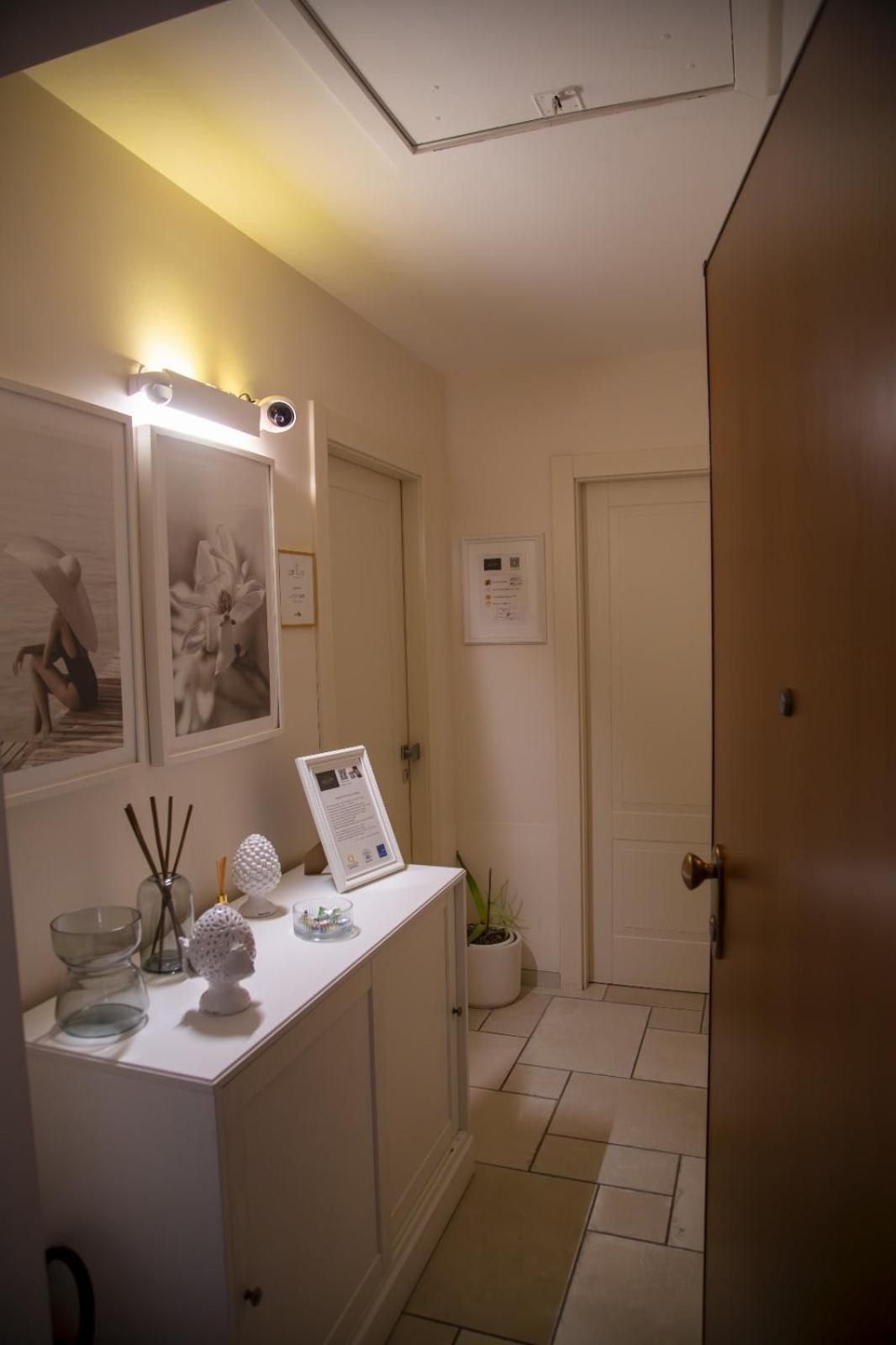 Lux Suite Taranto Exterior photo